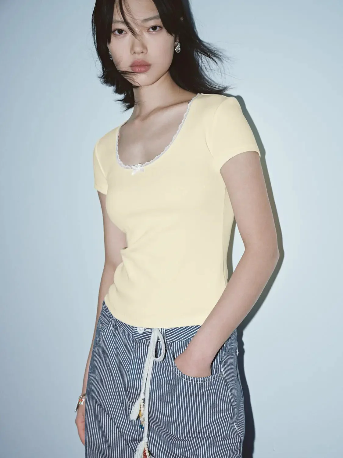 22049-lace-trim-bow-scoop-neck-cotton-blend-t-shirts-2.webp Lace Trim Bow Scoop Neck Cotton Blend T Shirts