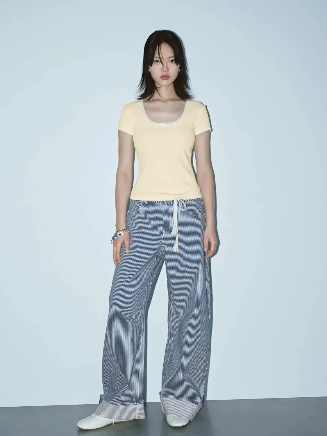 22049-lace-trim-bow-scoop-neck-cotton-blend-t-shirts-4.webp Lace Trim Bow Scoop Neck Cotton Blend T Shirts