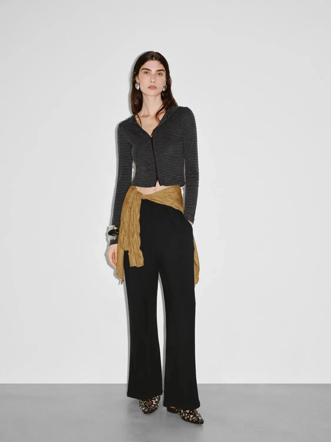 22076-striped-cropped-hooded-two-way-zip-skinny-fit-jackets-4.webp Striped Cropped Hooded Two Way Zip Skinny Fit Jackets