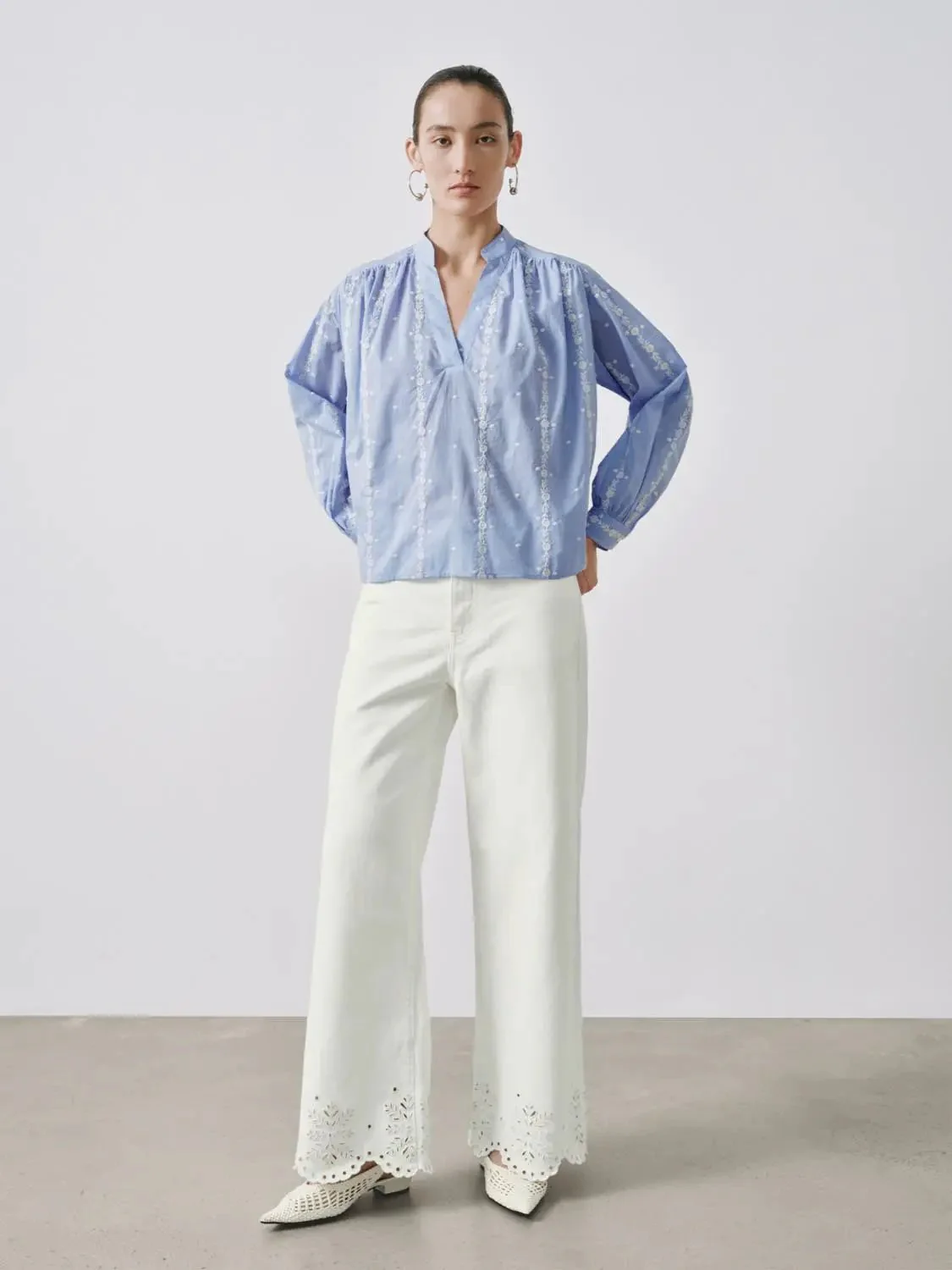 Contrast Embroidered Striped V-Neck Overhead Shirts
