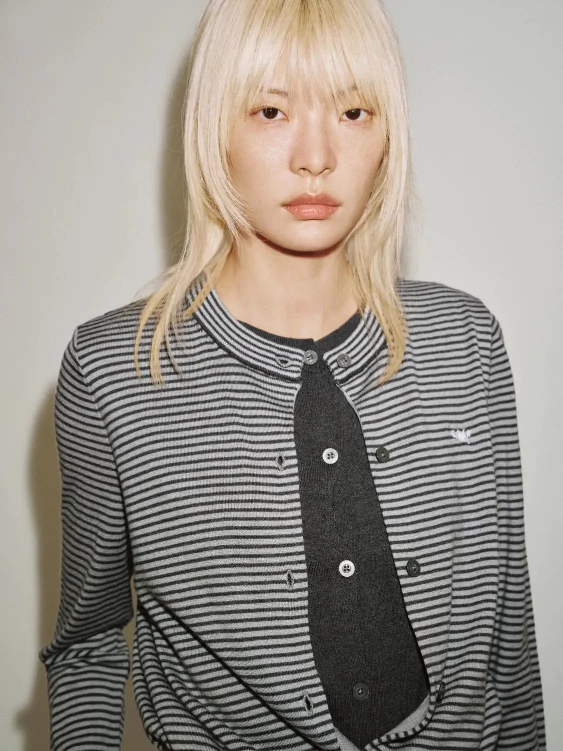 Crew Neck Embroidered Striped Tie Detail Knitted Cardigans