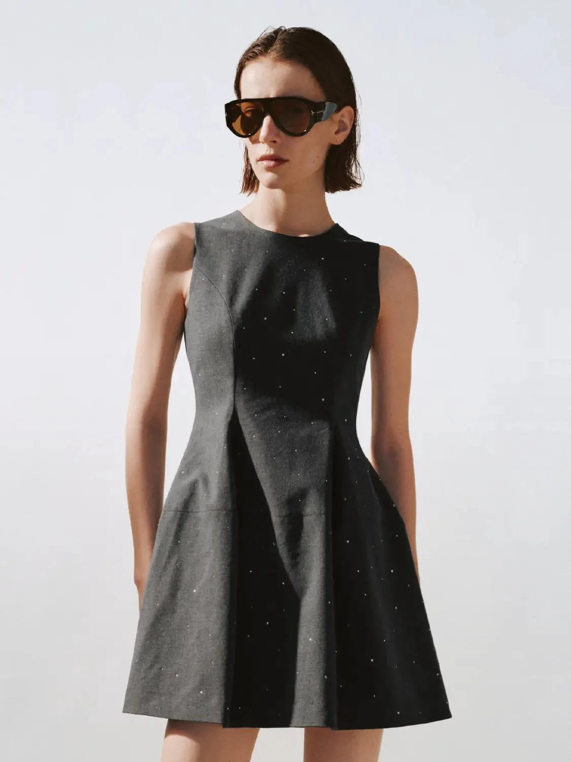 2222-polyester-viscose-elastane-shell-a-line-mini-dresses-1.webp Polyester Viscose Elastane Shell A-Line Mini Dresses