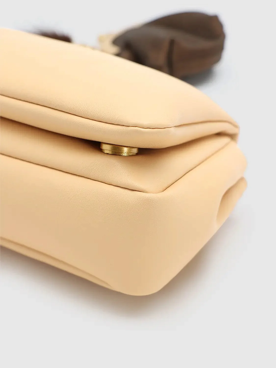22269-chain-detail-mini-shoulder-crossbody-bags-12.webp Chain Detail Mini Shoulder Crossbody Bags