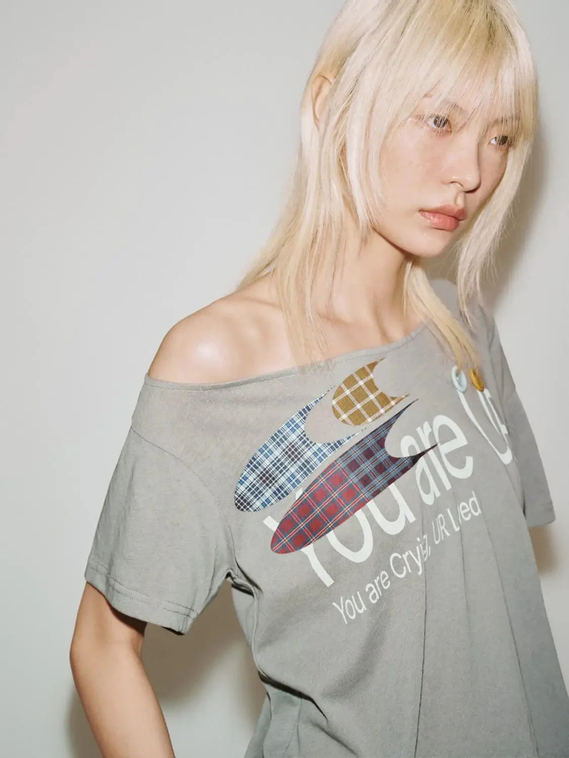 22341-minimalist-crew-neck-contrast-printed-cotton-blend-t-shirt-3.webp Minimalist Crew Neck Contrast Printed Cotton Blend T Shirt