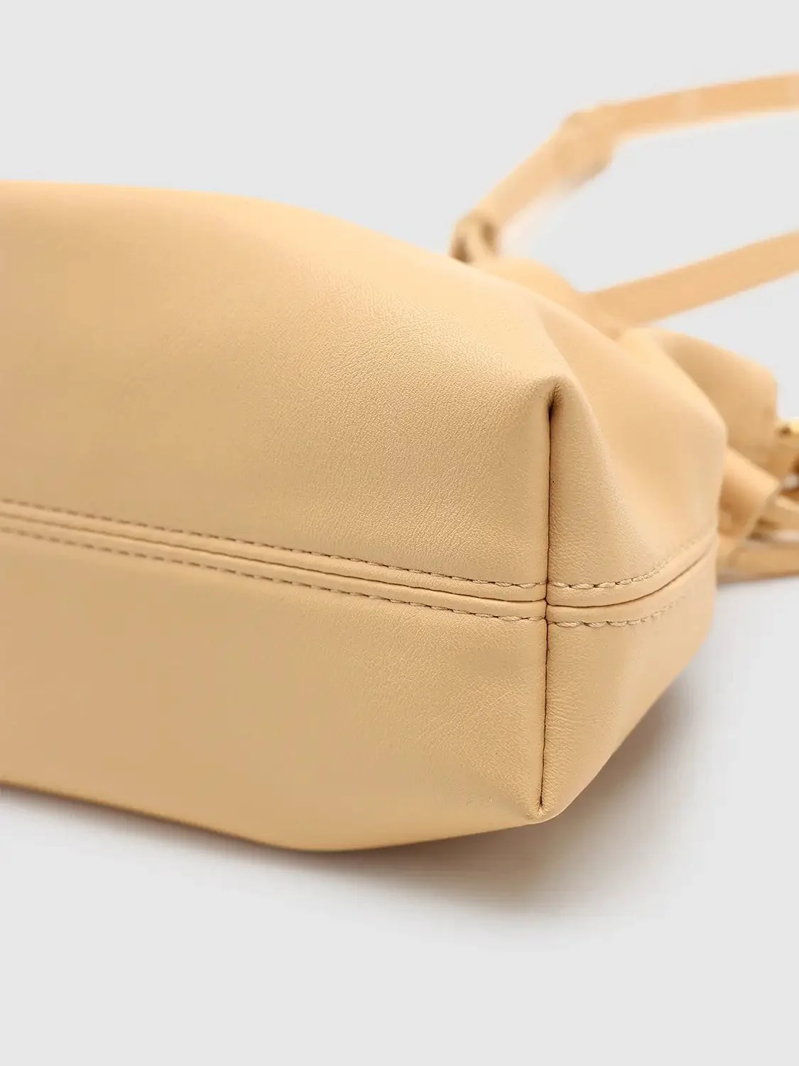 22352-drawstring-faux-leather-shoulder-crossbody-bags-6.webp Drawstring Faux Leather Shoulder Crossbody Bags
