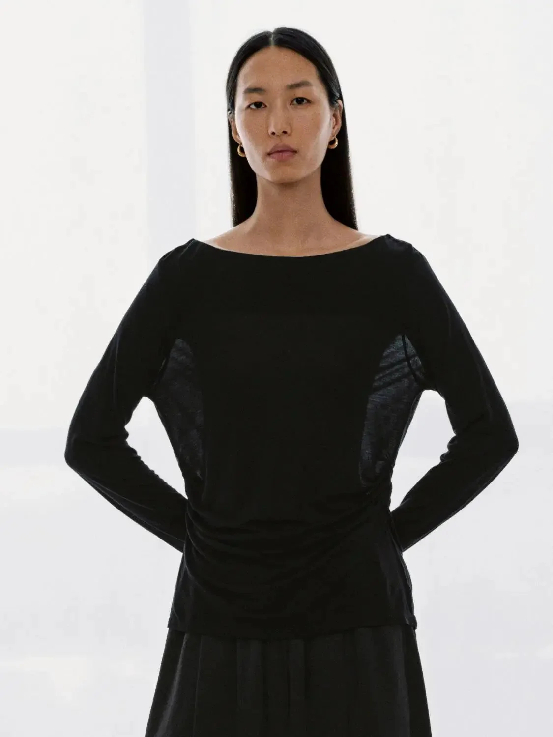 Lyocell Boat Neck Long Sleeve Ruched Top