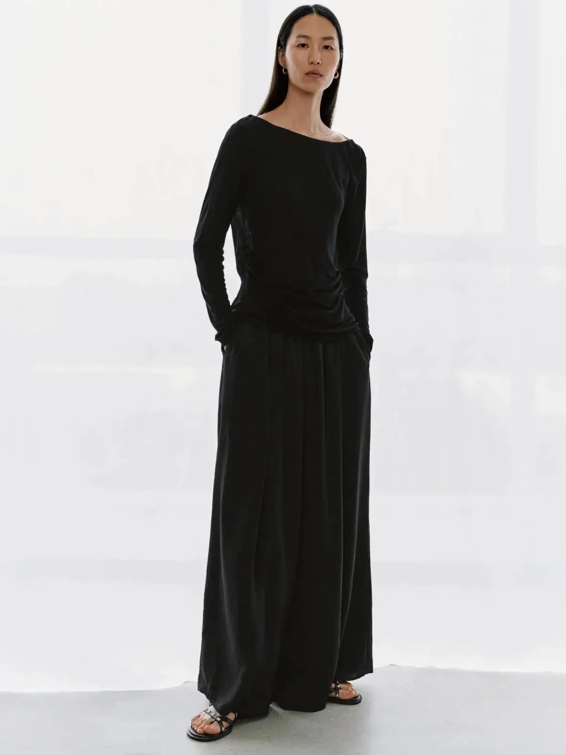 Lyocell Boat Neck Long Sleeve Ruched Top