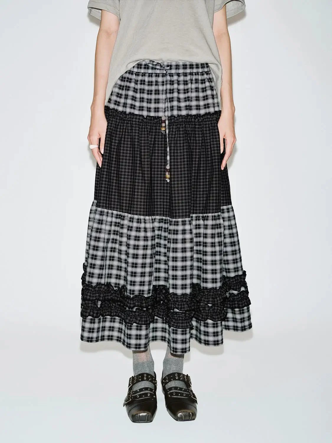 22397-drawstring-pull-on-contrast-check-tiered-a-line-midi-skirts-1.webp Drawstring Pull On Contrast Check Tiered A-Line Midi Skirts