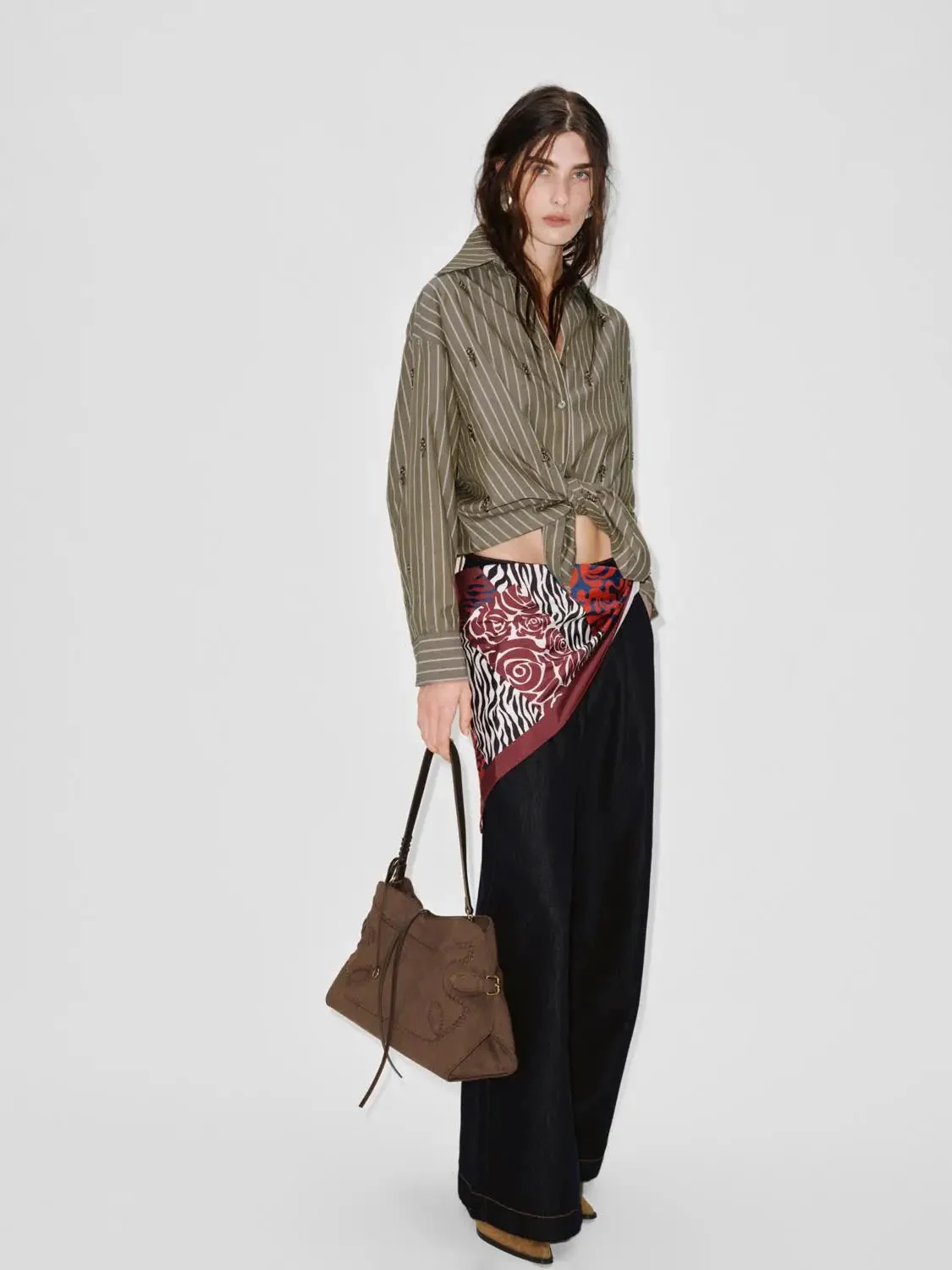 22468-beaded-striped-loose-fit-shirts-6.webp Beaded Striped Loose-Fit Shirts