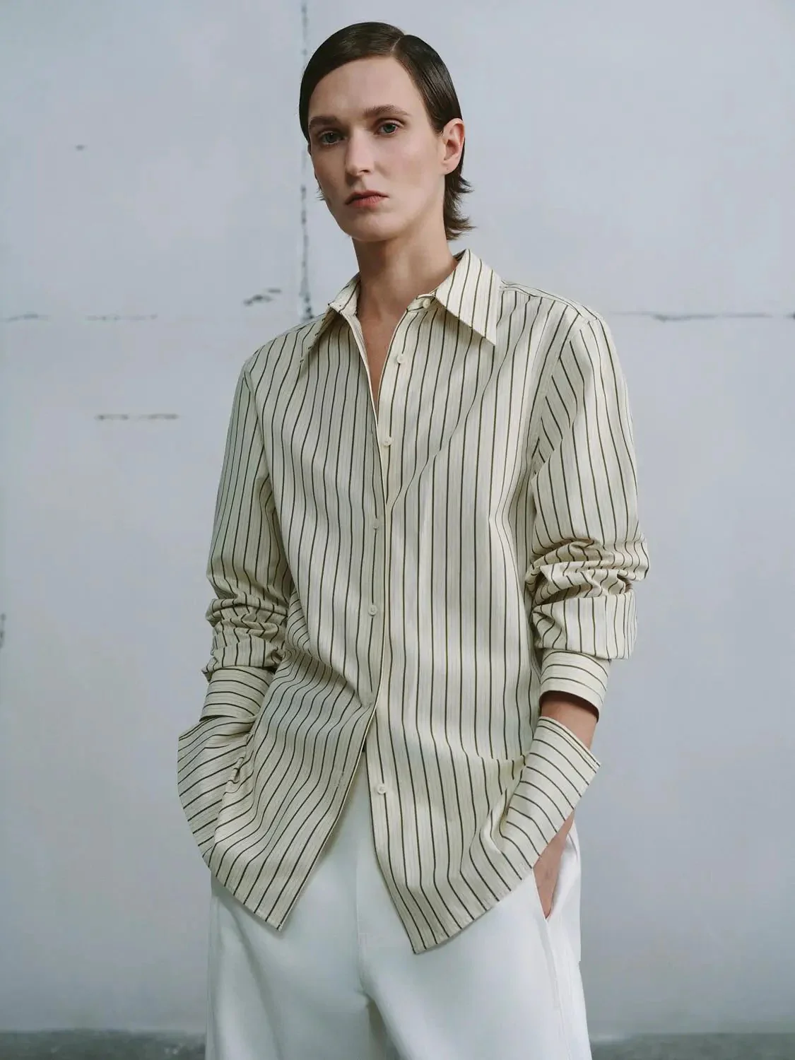 22476-contrast-striped-loose-fit-shirts-2.webp Contrast Striped Loose-Fit Shirts