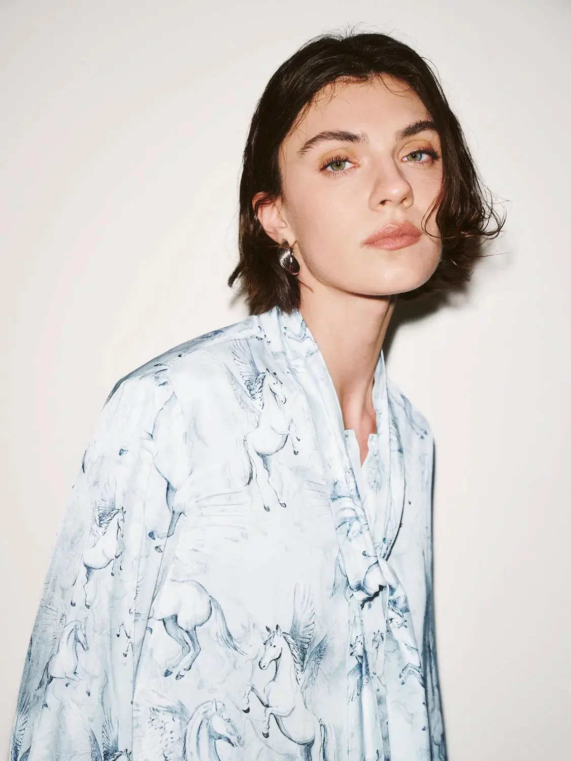 22500-scarf-detail-pegasus-blouse-shirts-3.webp Scarf Detail Pegasus Blouse Shirts