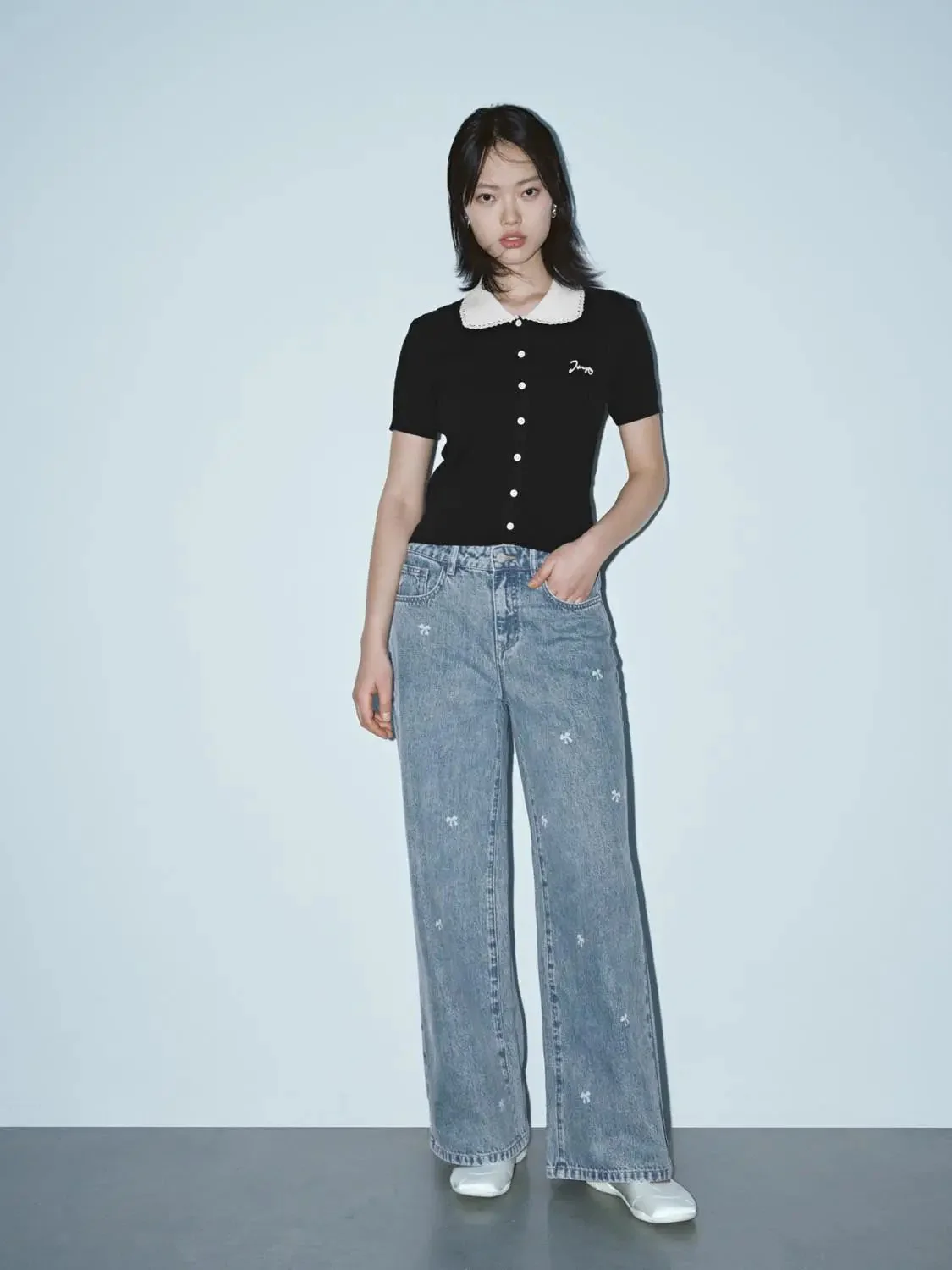 22506-collared-short-sleeve-knitted-cardigans-4.webp Collared Short Sleeve Knitted Cardigans