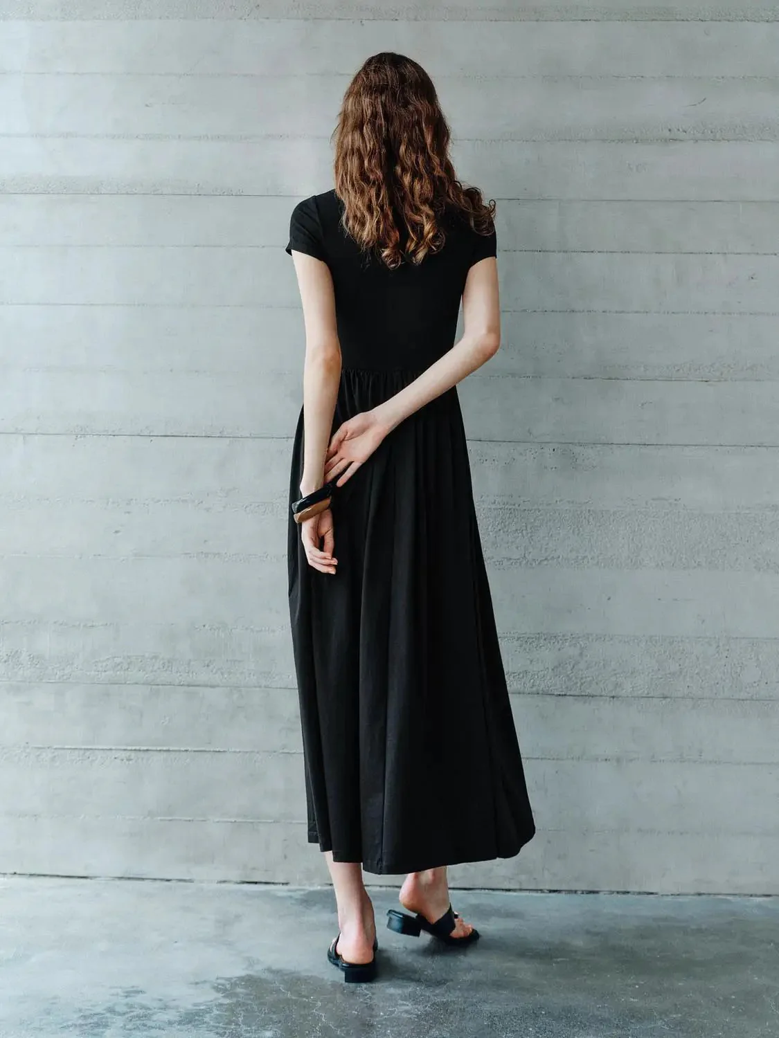 2251-viscose-cotton-blend-elegant-a-line-maxi-dress-6.webp Viscose Cotton Blend Elegant A Line Maxi Dress