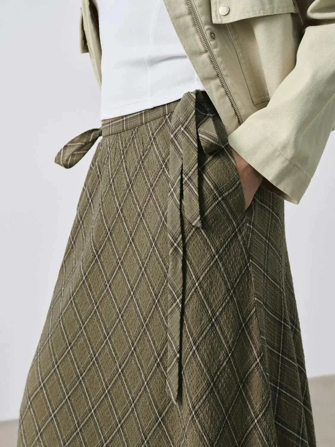 Contrast Check Tie Belted A-Line Midi Skirts