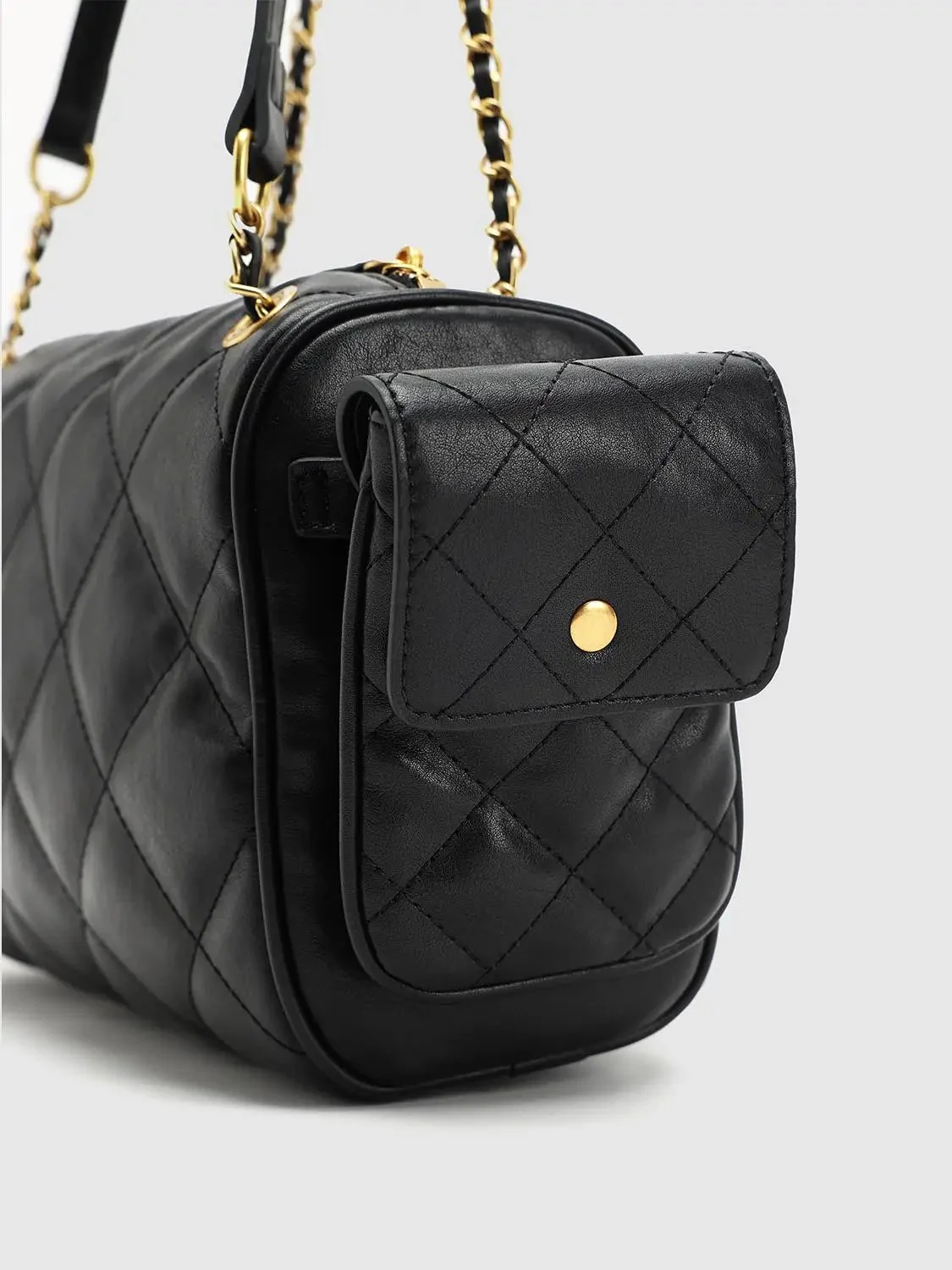22529-diamond-quilted-multi-pocket-shoulder-bags-5.webp Diamond Quilted Multi-Pocket Shoulder Bags