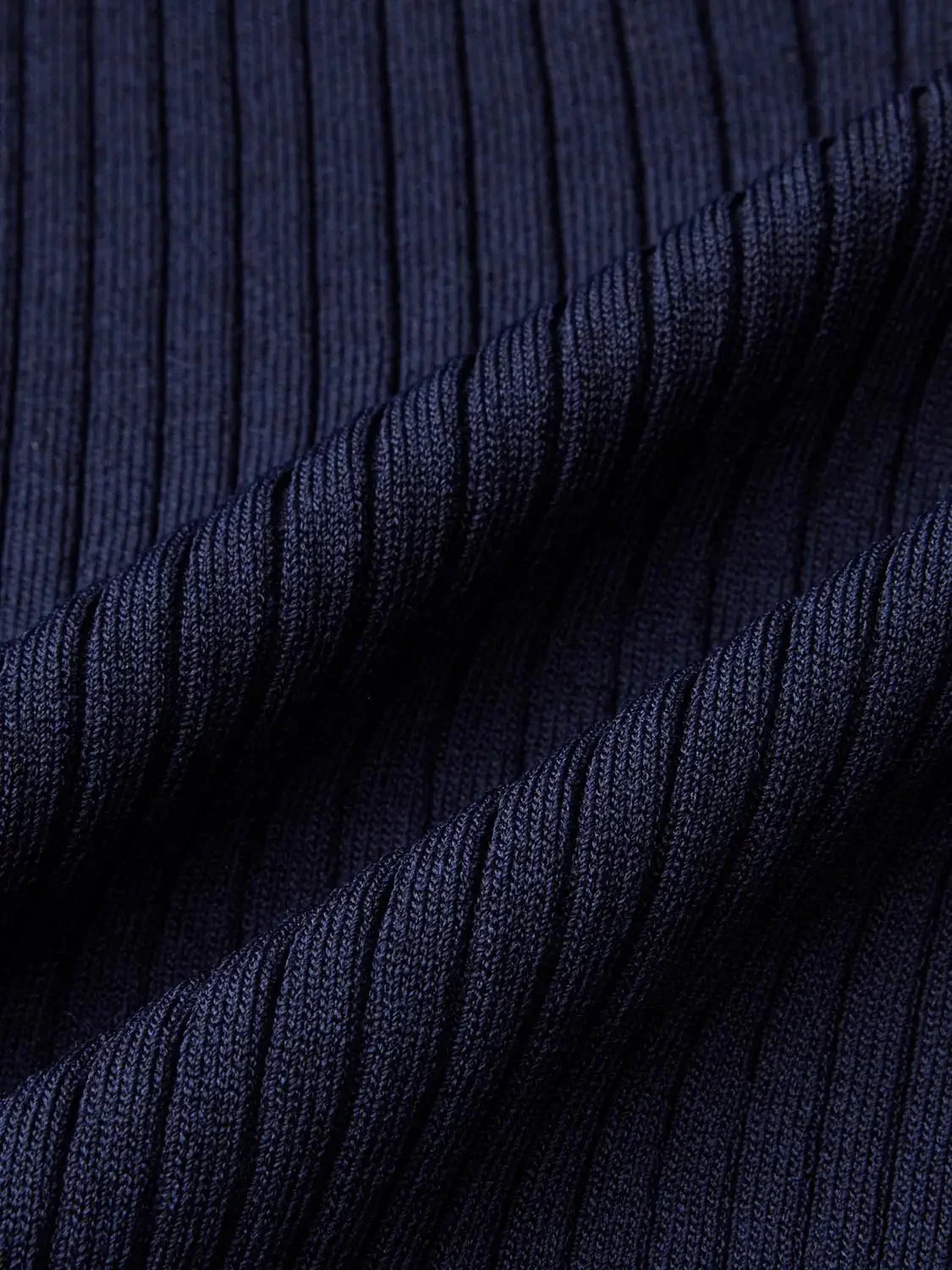 22605-cutout-mock-neck-half-zip-ribbed-knit-slim-fit-shirt-8.webp Cutout Mock Neck Half Zip Ribbed Knit Slim Fit Shirt