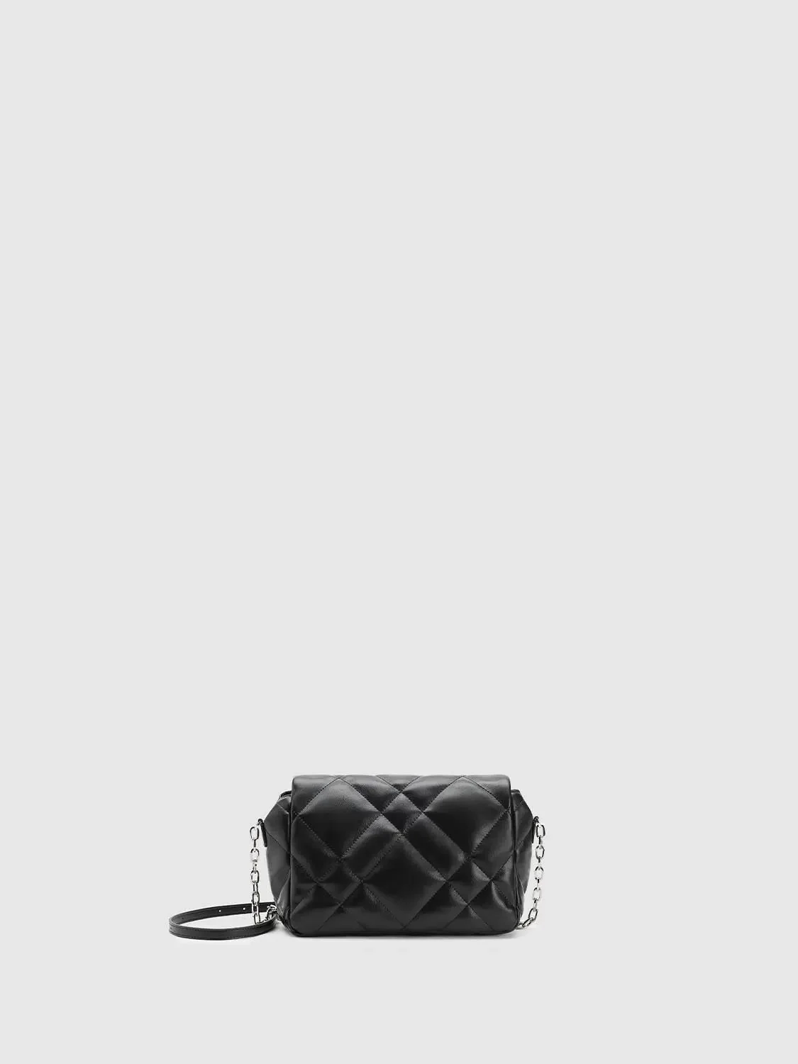 22618-diamond-quilted-chain-detail-shoulder-bags-2.webp Diamond Quilted Chain Detail Shoulder Bags
