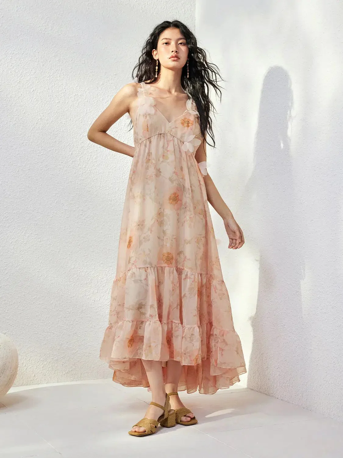 2262-floral-decor-a-line-maxi-with-soft-pastel-bloom-print-dress-9.webp Floral Decor A Line Maxi With Soft Pastel Bloom Print Dress