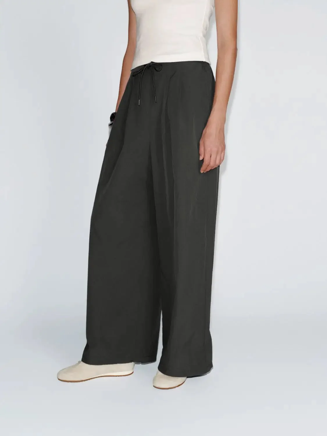 22646-pull-on-drawstring-wide-leg-pants-11.webp Pull On Drawstring Wide Leg Pants