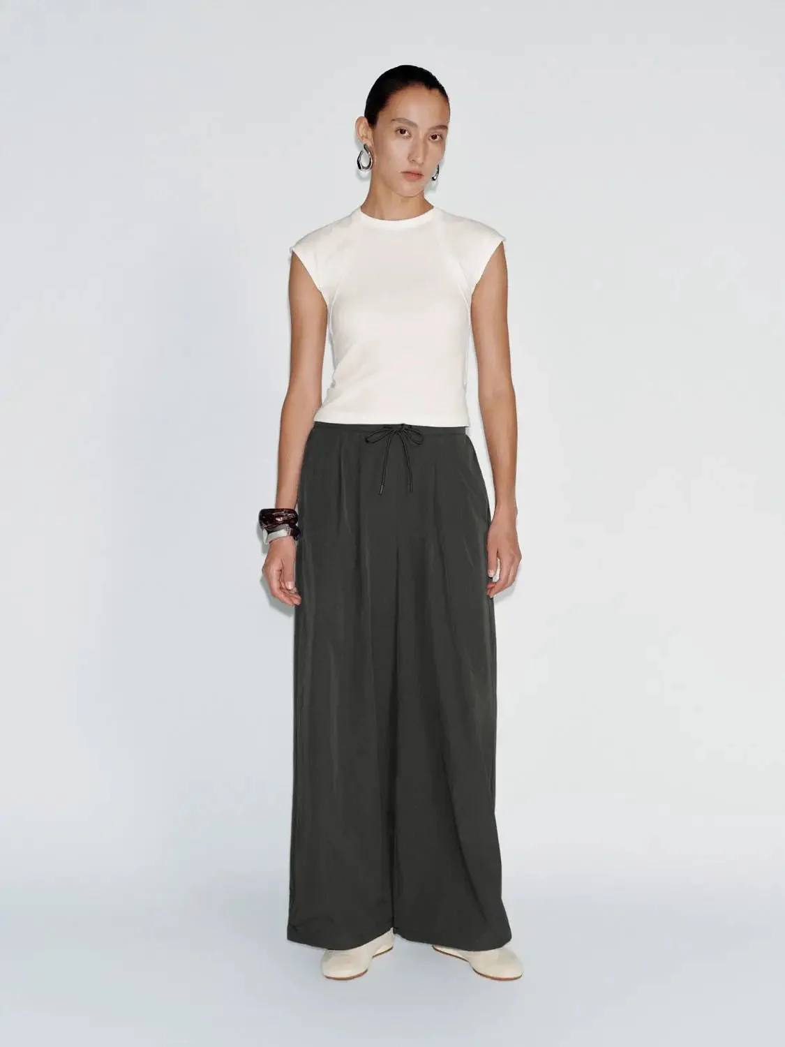 22646-pull-on-drawstring-wide-leg-pants-15.webp Pull On Drawstring Wide Leg Pants