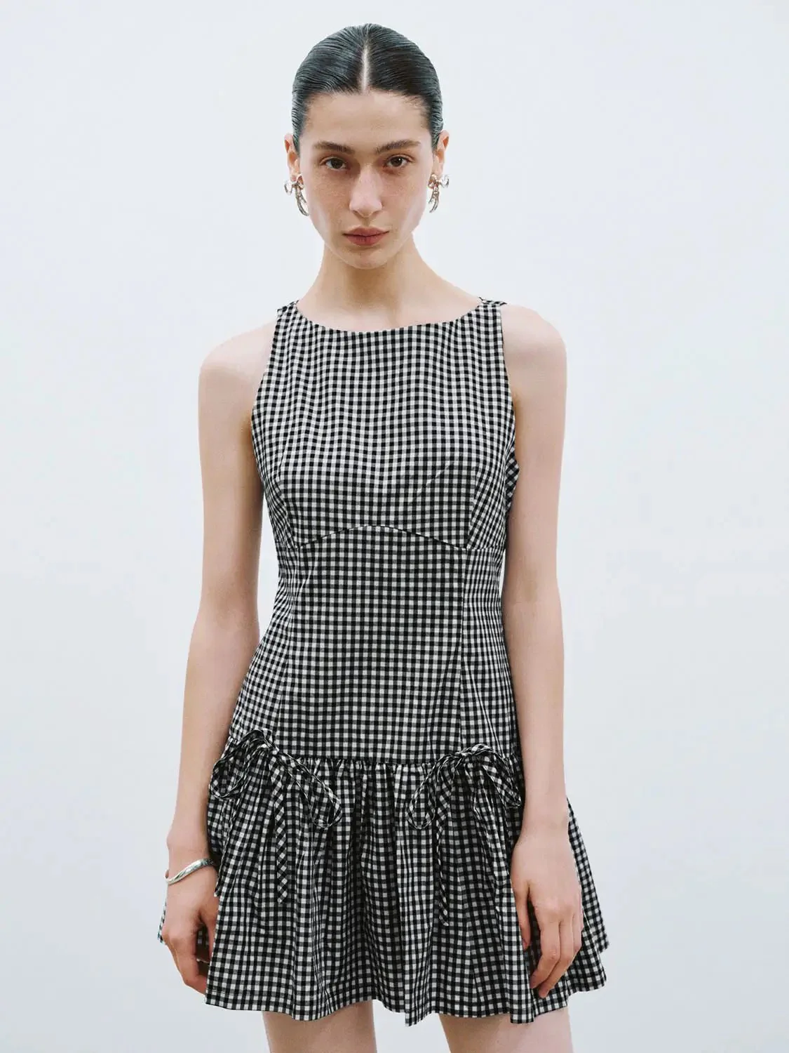 2274-cotton-gingham-sleeveless-a-line-mini-dress-1.webp Cotton Gingham Sleeveless A Line Mini Dress