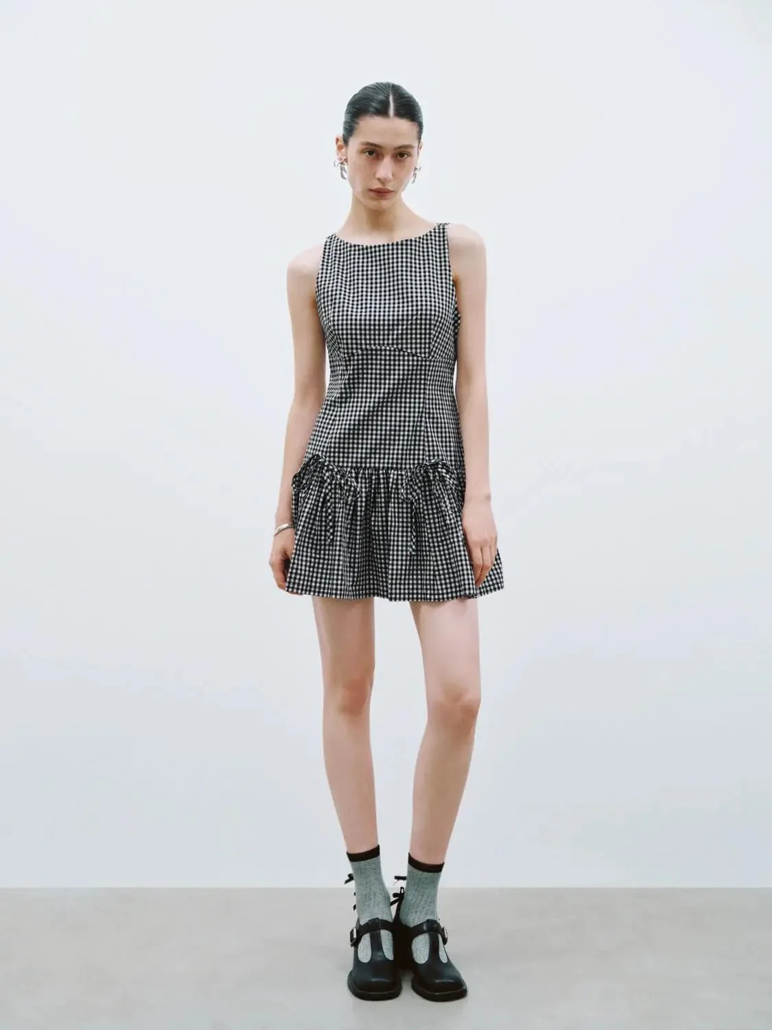 2274-cotton-gingham-sleeveless-a-line-mini-dress-5.webp Cotton Gingham Sleeveless A Line Mini Dress