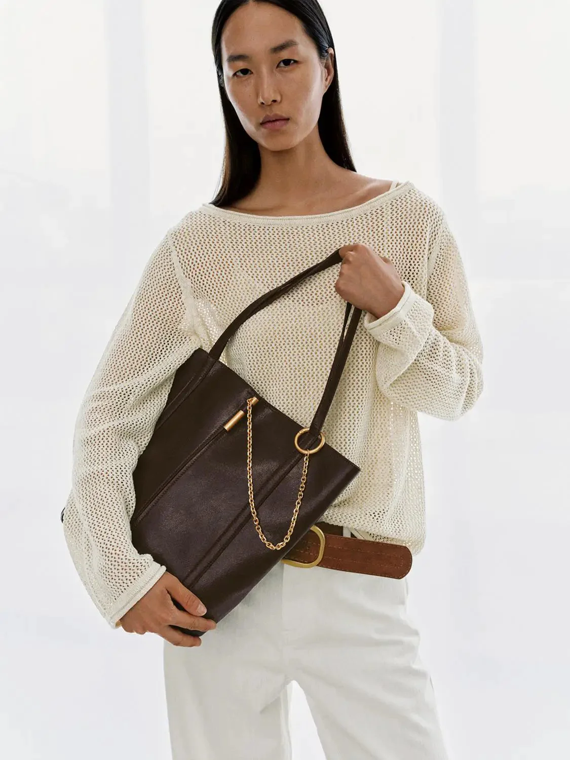 Faux Leather Chain Detail Bucket Shoulder Bags
