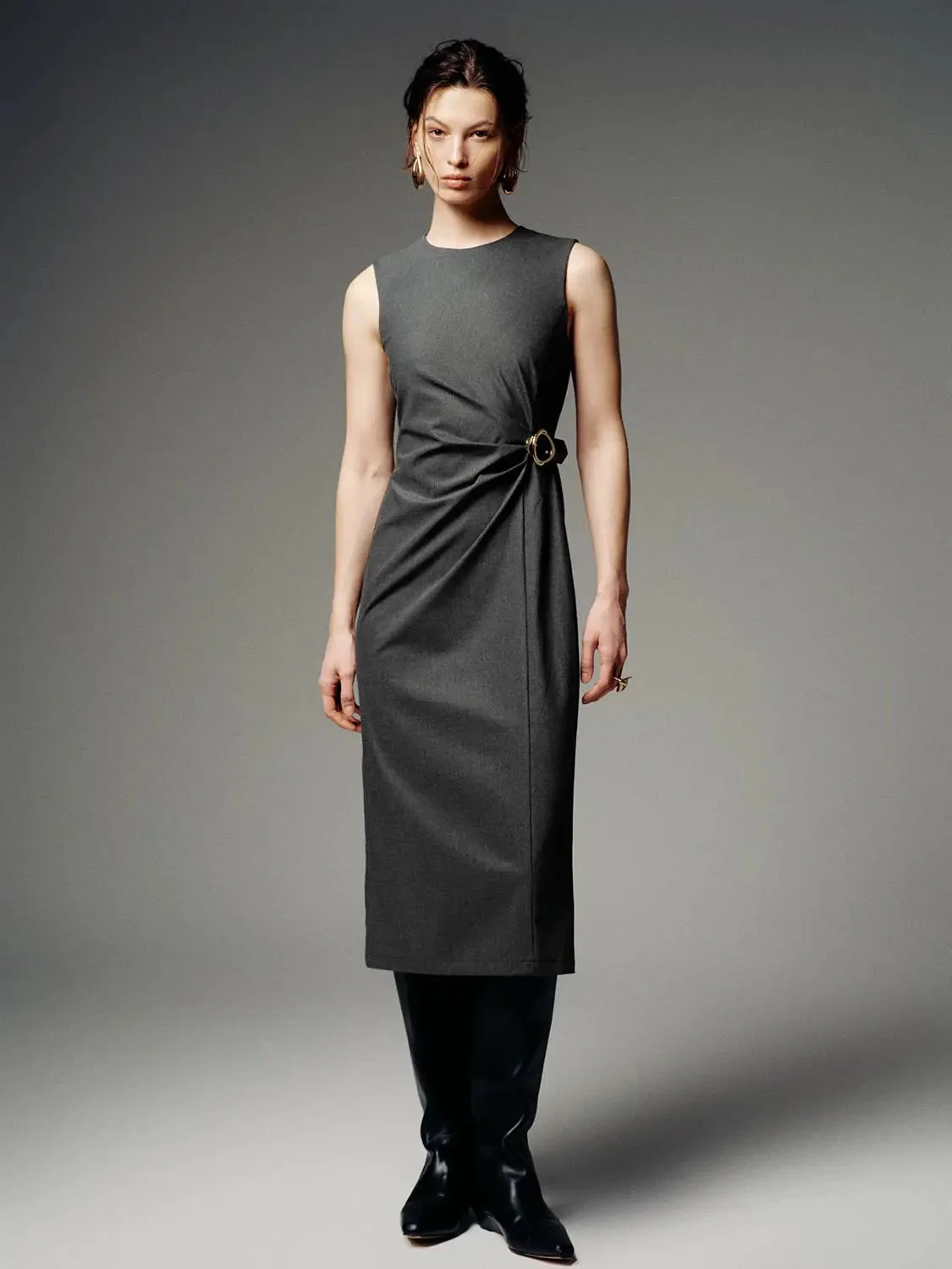 22846-elegant-draped-sleeveless-stretch-fabric-midi-dress-6.webp Elegant Draped Sleeveless Stretch Fabric Midi Dress