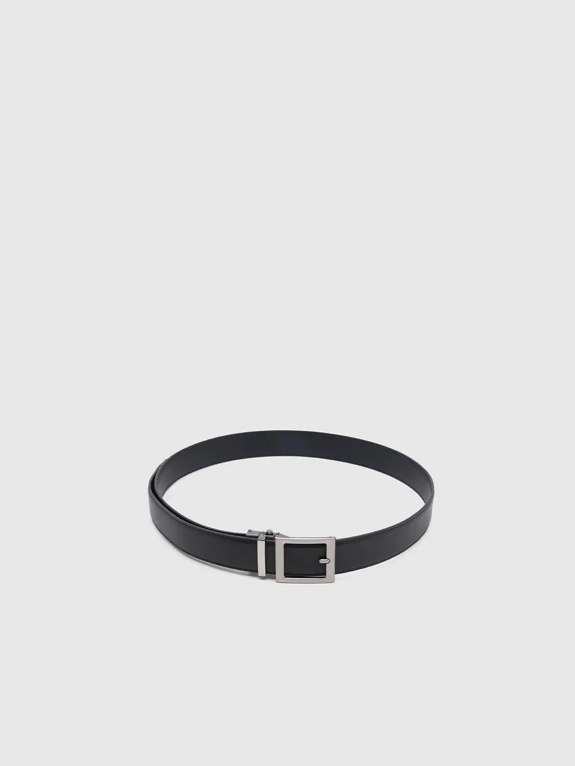 2286-silver-square-buckle-leather-belts-2.webp Silver Square Buckle Leather Belts