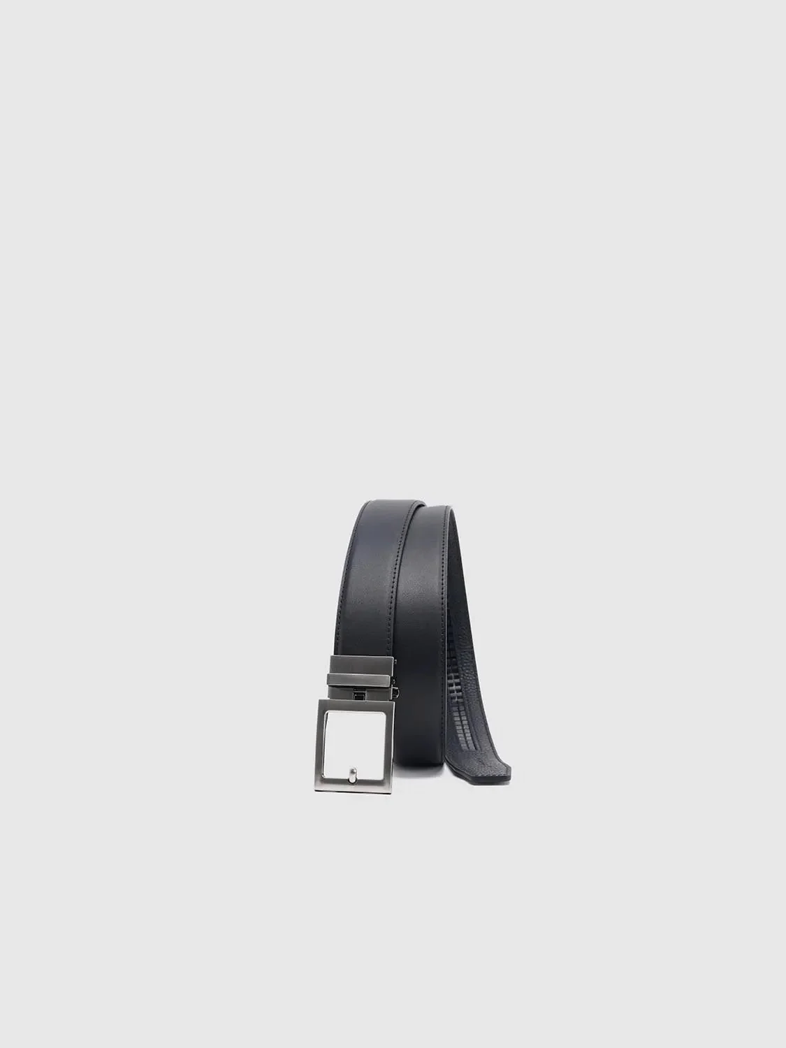 2286-silver-square-buckle-leather-belts-4.webp Silver Square Buckle Leather Belts