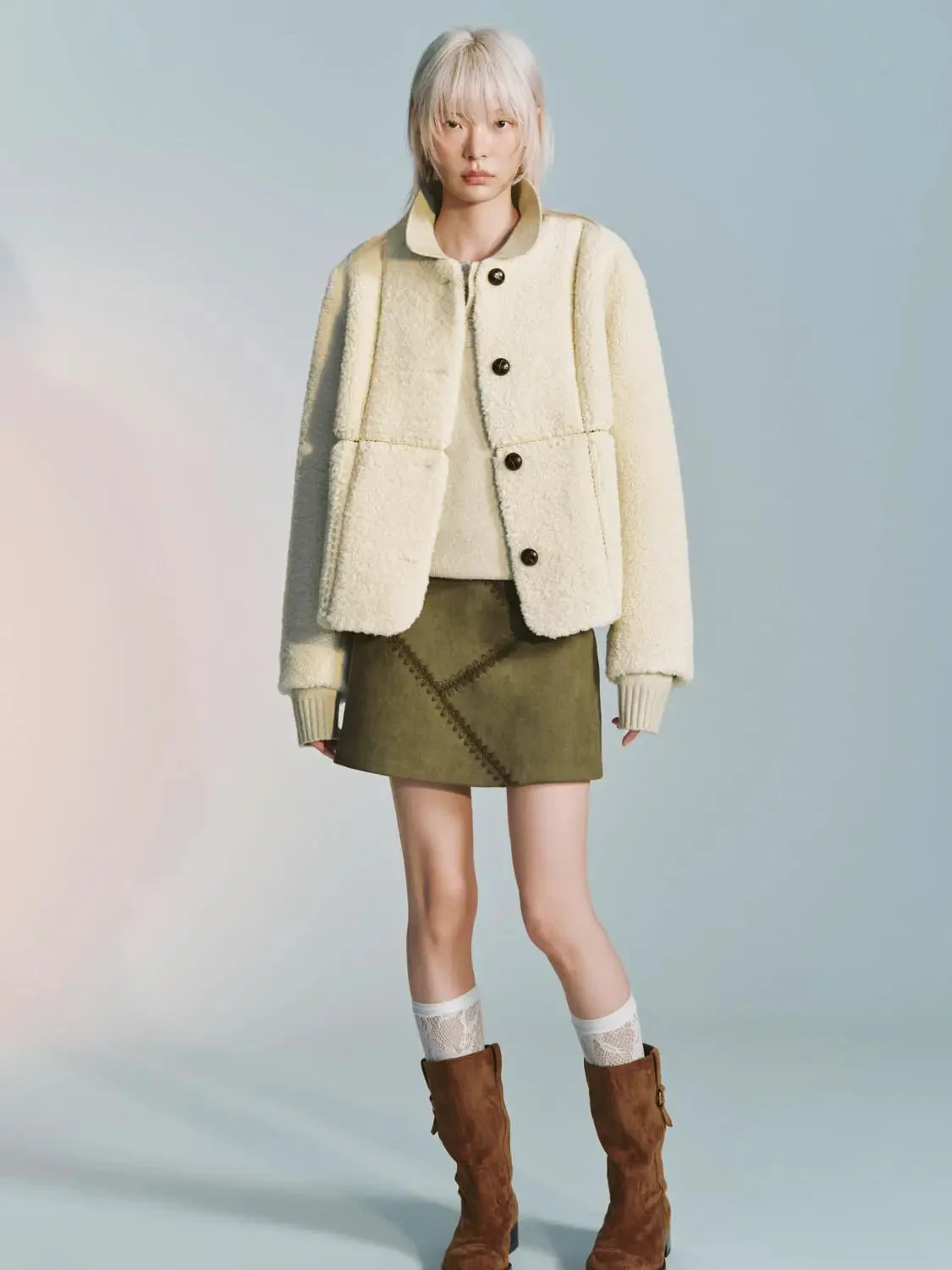 22904-collarless-crew-neck-seamed-jackets-4.webp Collarless Crew Neck Seamed Jackets