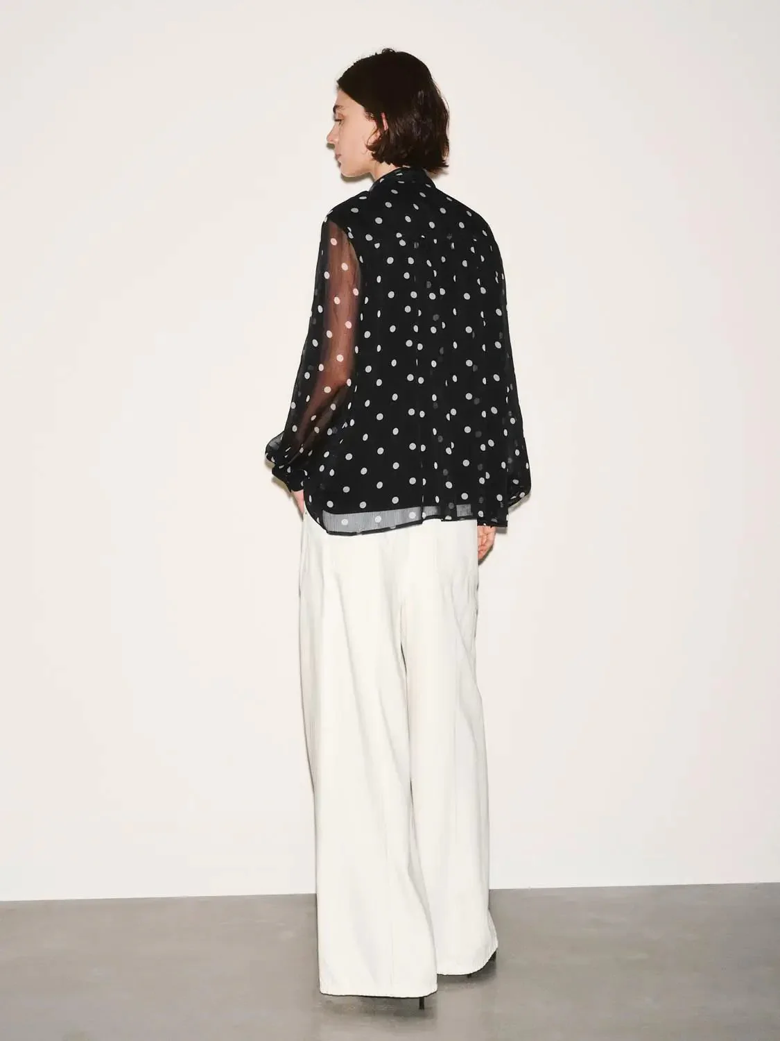 22909-polka-dotted-scarf-neck-overhead-shirts-6.webp Polka Dotted Scarf Neck Overhead Shirts