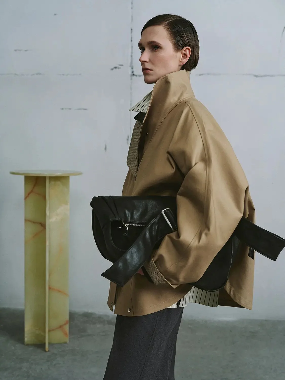 22920-classic-oversized-mock-neck-trench-coats-2.webp Classic Oversized Mock Neck Trench Coats