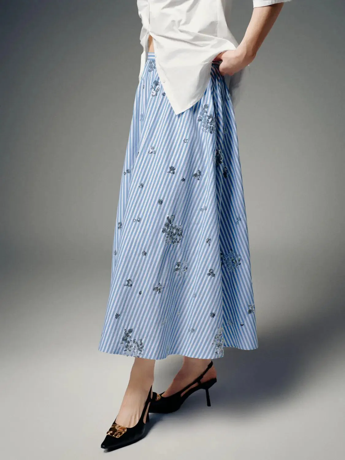 22955-cotton-sequin-detail-a-line-blue-stripe-floral-skirts-3.webp Cotton Sequin Detail A-Line Blue Stripe Floral Skirts