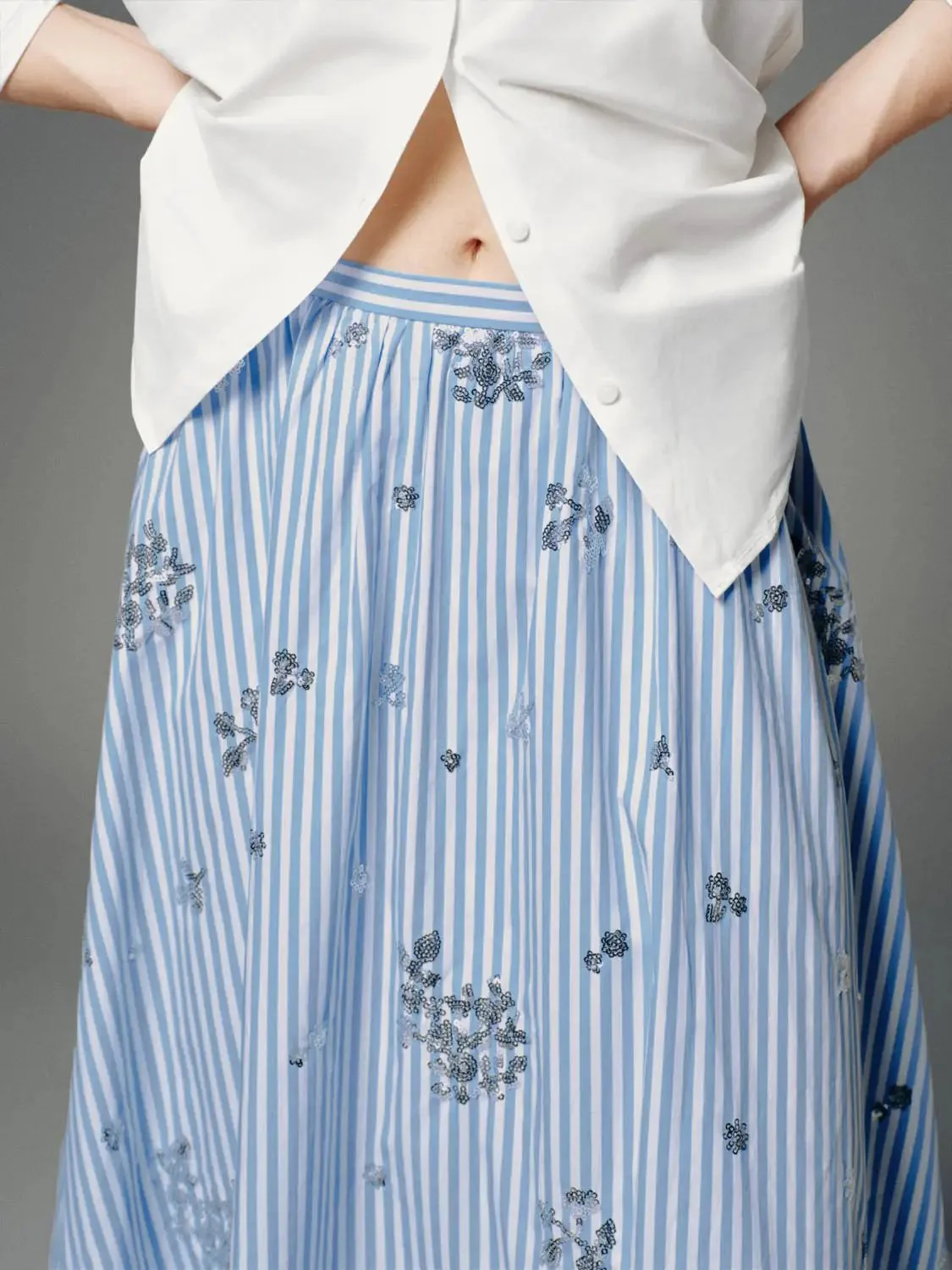 22955-cotton-sequin-detail-a-line-blue-stripe-floral-skirts-4.webp Cotton Sequin Detail A-Line Blue Stripe Floral Skirts