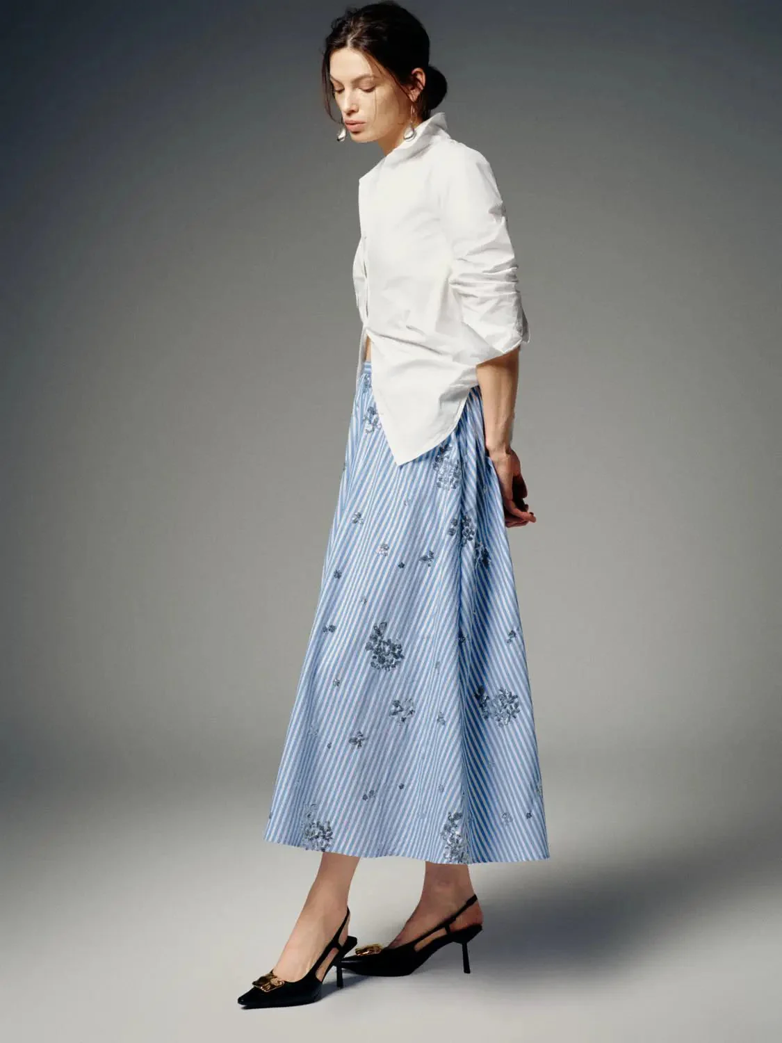 22955-cotton-sequin-detail-a-line-blue-stripe-floral-skirts-5.webp Cotton Sequin Detail A-Line Blue Stripe Floral Skirts