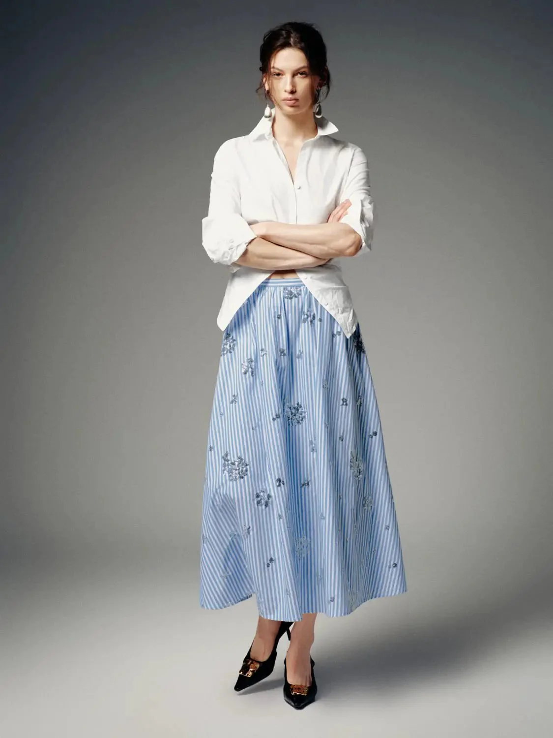 22955-cotton-sequin-detail-a-line-blue-stripe-floral-skirts-7.webp Cotton Sequin Detail A-Line Blue Stripe Floral Skirts