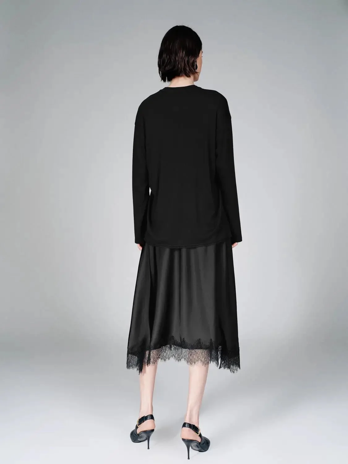 22962-pull-on-lace-hem-a-line-midi-skirts-4.webp Pull On Lace Hem A-Line Midi Skirts