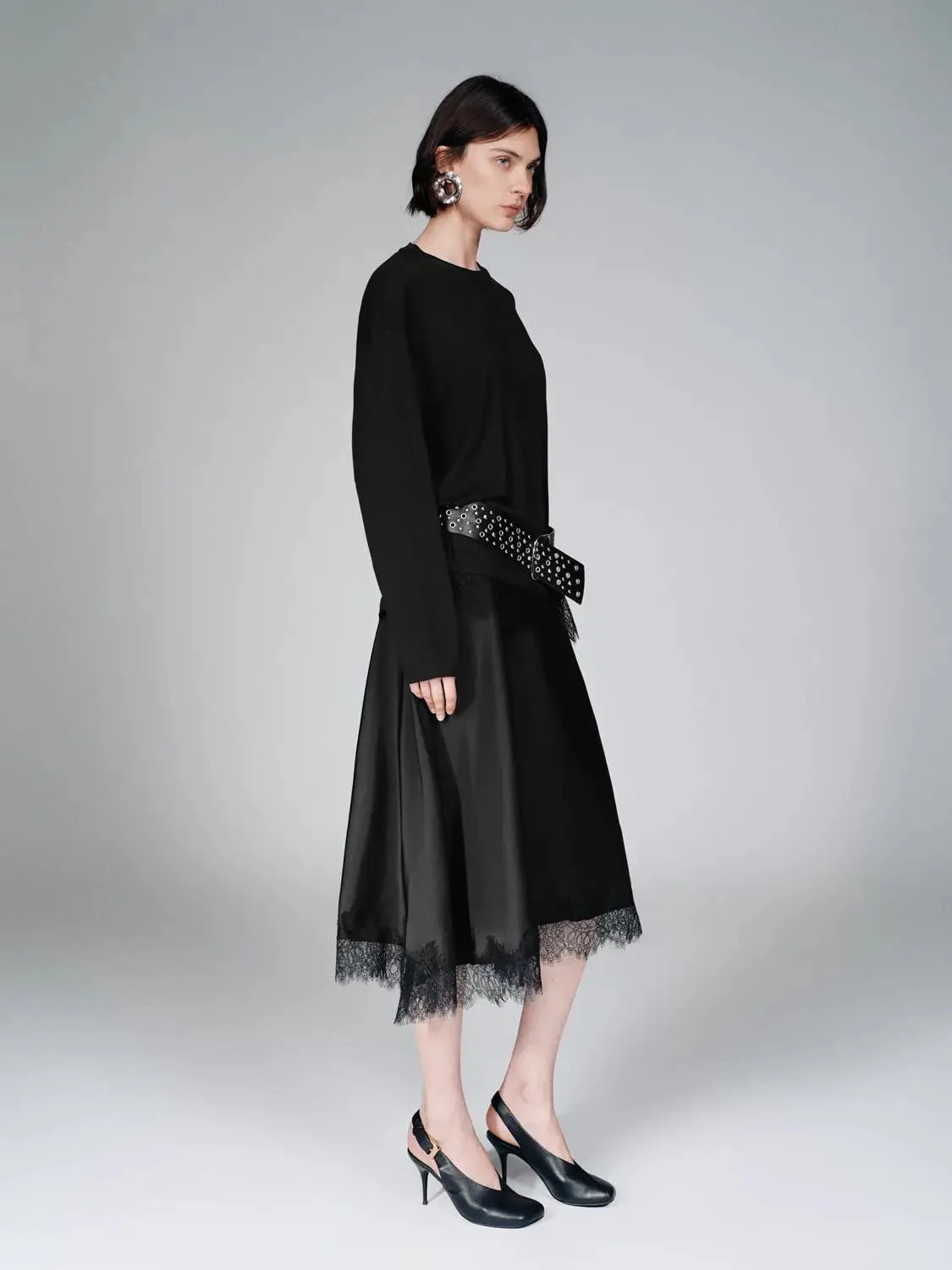 22962-pull-on-lace-hem-a-line-midi-skirts-7.webp Pull On Lace Hem A-Line Midi Skirts