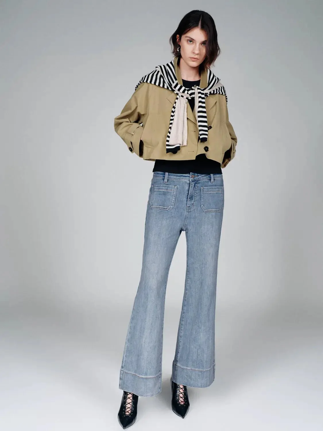 22972-double-breasted-short-trench-coats-12.webp Double Breasted Short Trench Coats
