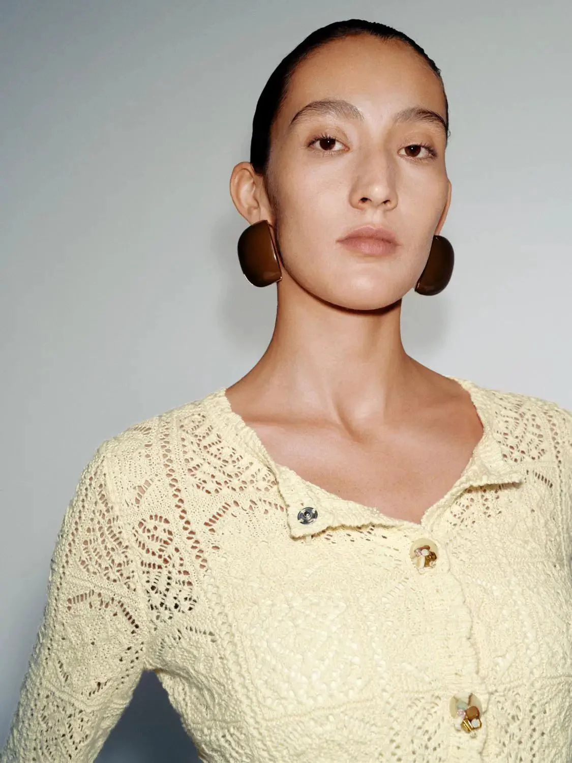 23005-crew-neck-open-knitted-cardigans-3.webp Crew Neck Open Knitted Cardigans