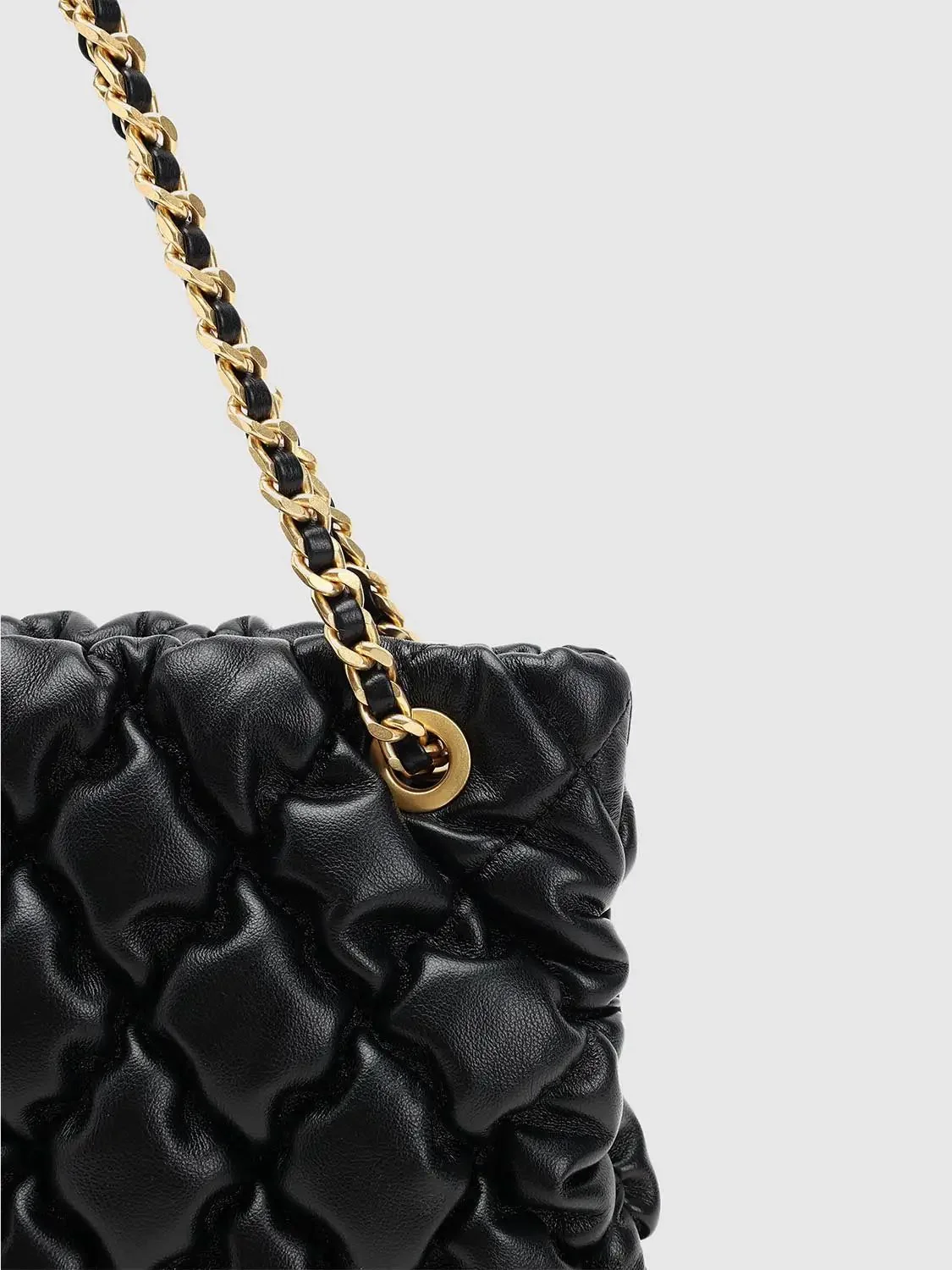 23051-quilted-crinkle-shoulder-bags-4.webp Quilted Crinkle Shoulder Bags