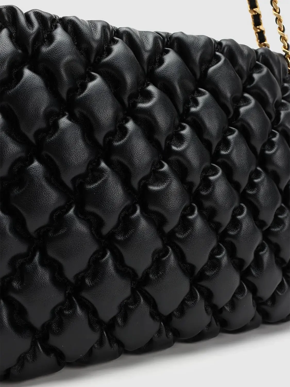 23051-quilted-crinkle-shoulder-bags-5.webp Quilted Crinkle Shoulder Bags