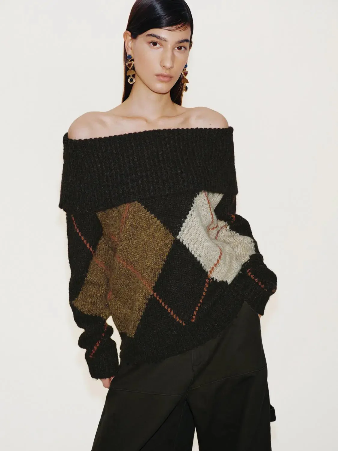 Off Shoulder Folded Argyle Long Sleeve Knitted T-Shirts