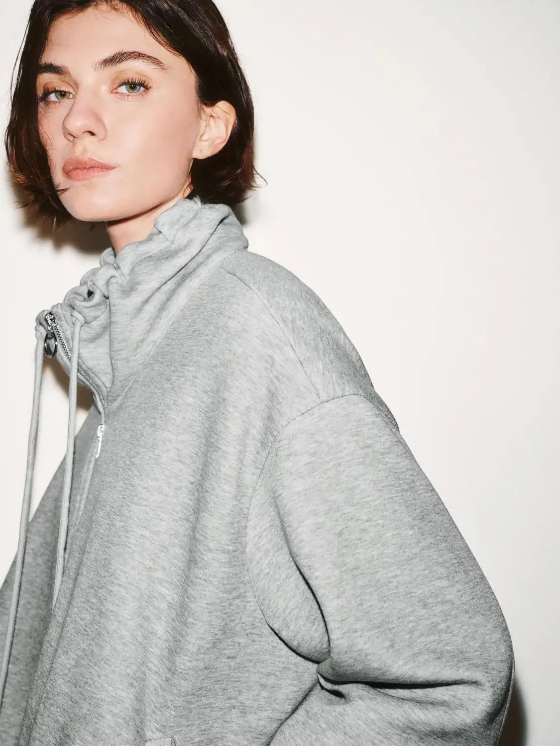 23187-collared-drawstring-bubble-hem-jackets-3.webp Collared Drawstring Bubble Hem Jackets