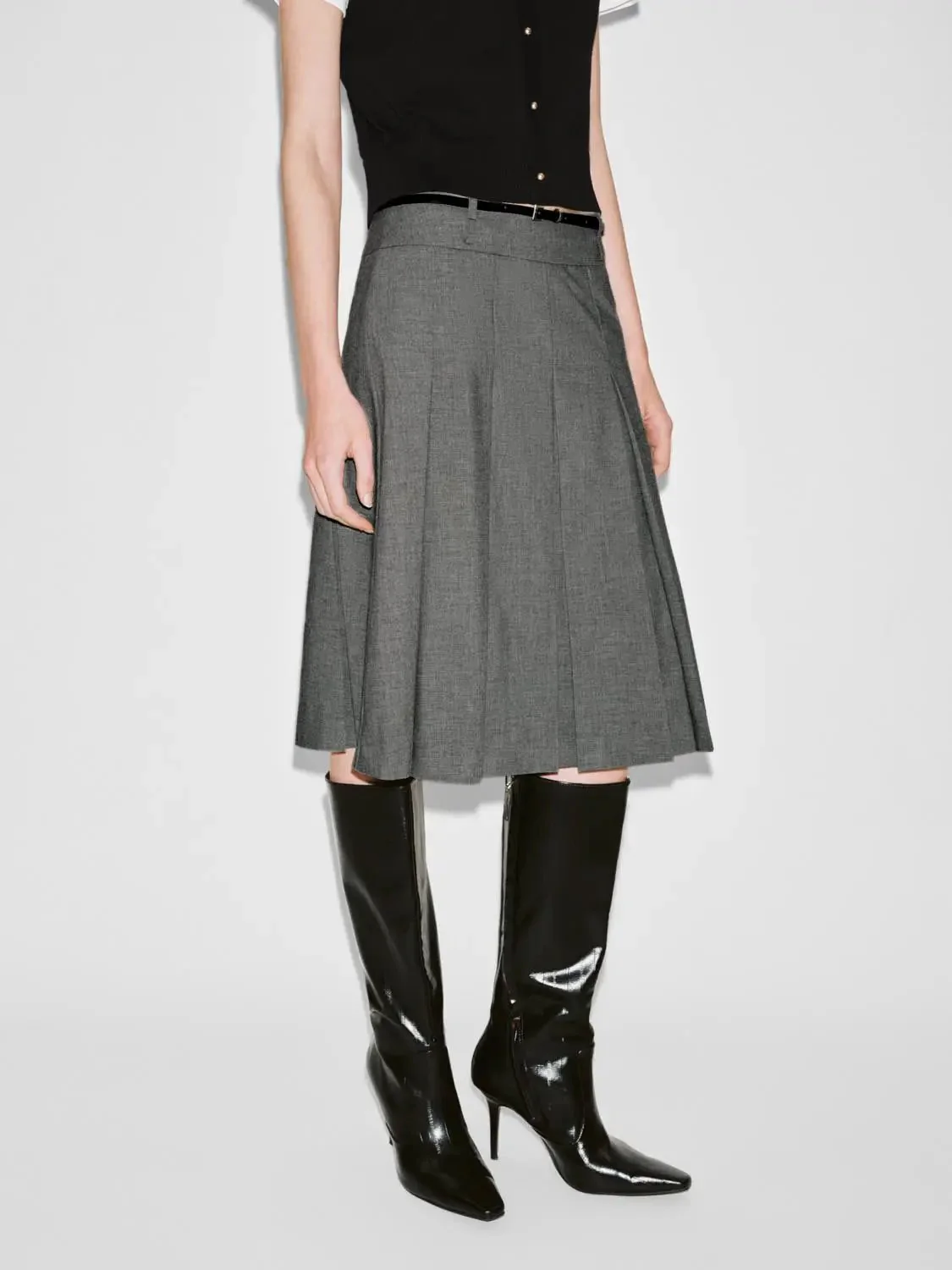 23234-belted-pleated-a-line-mini-skirts-11.webp Belted Pleated A-Line Mini Skirts
