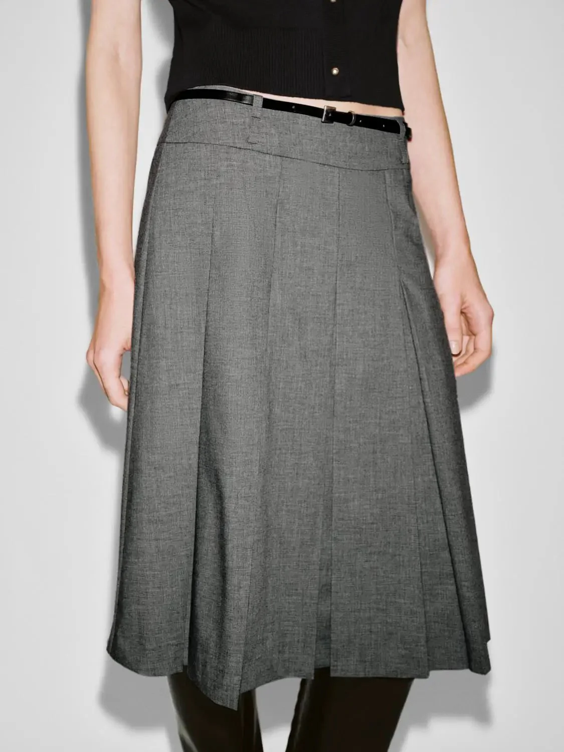 23234-belted-pleated-a-line-mini-skirts-12.webp Belted Pleated A-Line Mini Skirts