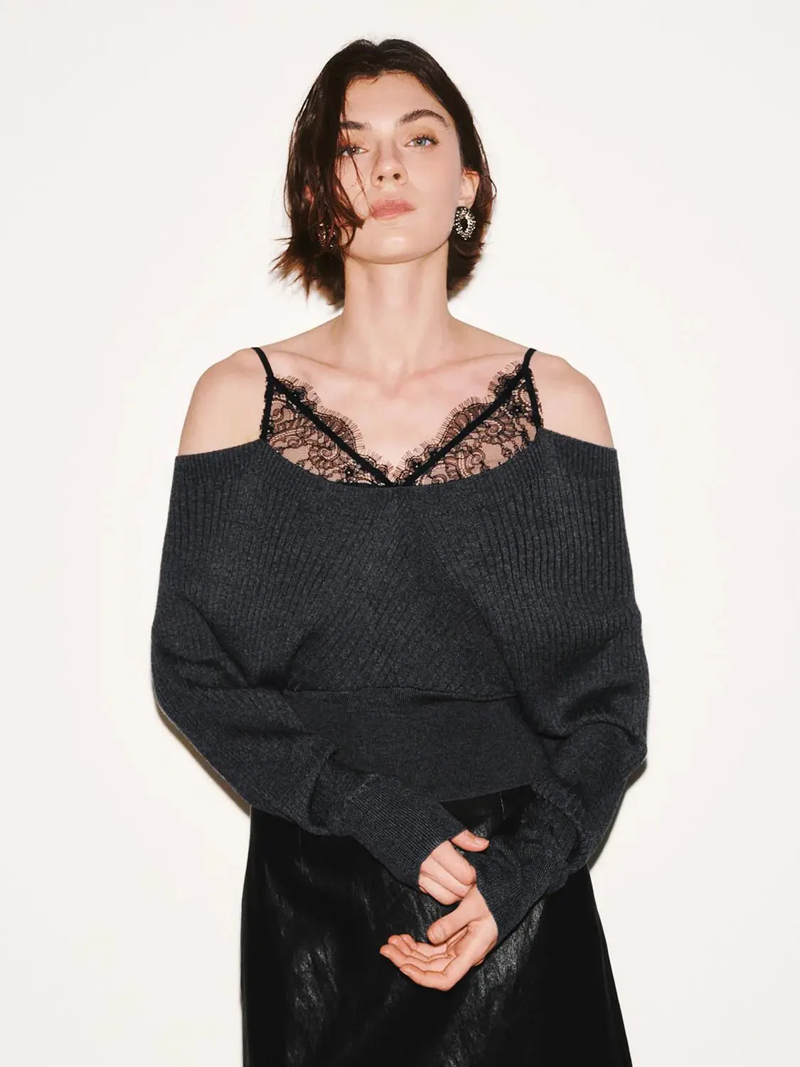 23296-elegant-lace-trim-strappy-knit-long-sleeve-t-shirts-9.webp Elegant Lace Trim Strappy Knit Long Sleeve T Shirts