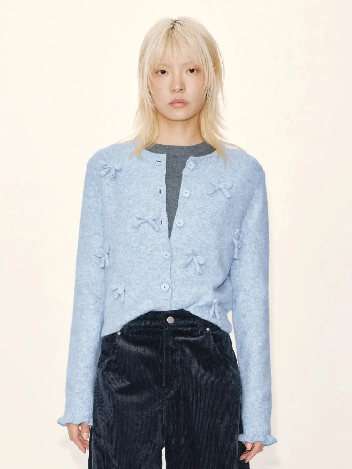 Bow Applique Crew Neck Knitted Cardigans
