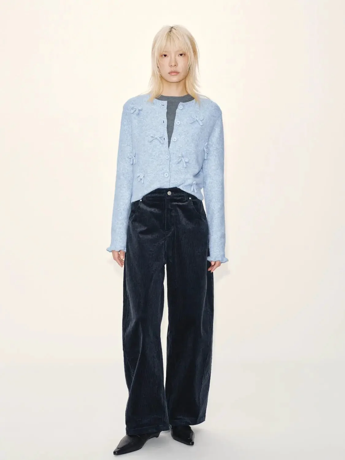 Bow Applique Crew Neck Knitted Cardigans